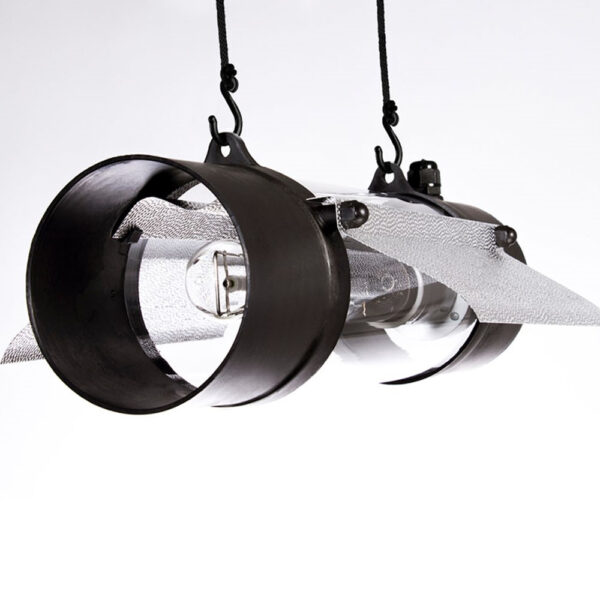 Refletor Cooltube Garden Highpro Protube com diâmetro de 125mm, fabricado em vidro borossilicato para retenção de calor e conexão a sistemas de exaustão em cultivos indoor.