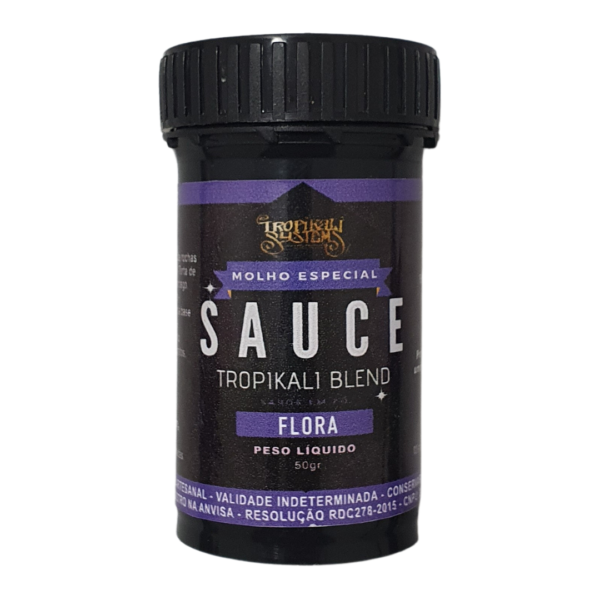 Embalagem de 50g do Adubo Orgânico Tropikali Blend Sauce Flora, um booster de floração artesanal.