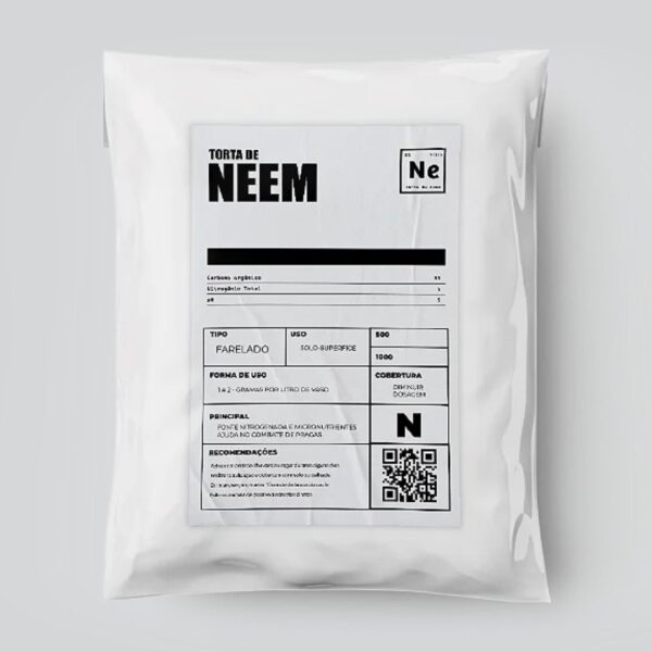 Embalagem de 500g de Torta de Neem Organo Lab, mostrando o produto em pó e destacando seus benefícios como escudo natural para plantas.