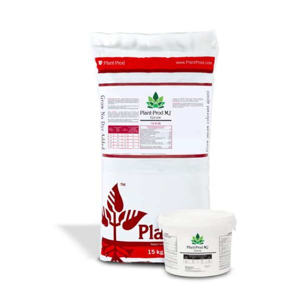 Fertilizante Plant-Prod MJ Grow 12-8-26, solúvel e branco, em embalagem selada, destacando a formulação NPK para o crescimento vegetativo de cannabis.