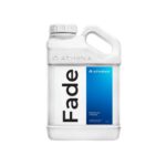 Galão branco do fertilizante Athena Pro Fade com rótulo cinza e roxo exibindo o nome da linha Pro Line.
