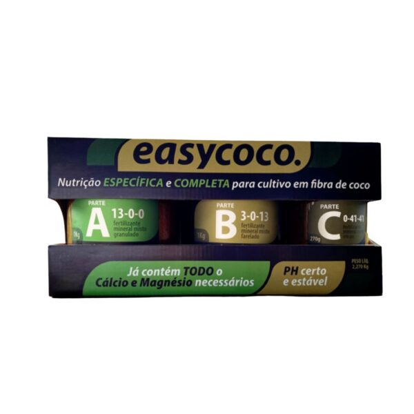 Caixa aberta do Kit EasyCoco exibindo três potes de plástico PET âmbar com rótulos informativos das partes A, B e C.